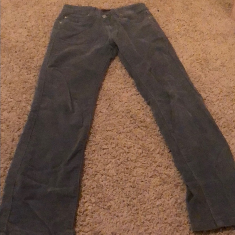 Boys se7en cords like new! Only worn one time!